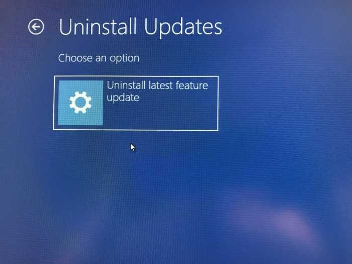 Desinstalar actualizaciones de Windows 10 cuando el PC no está arrancando (5)