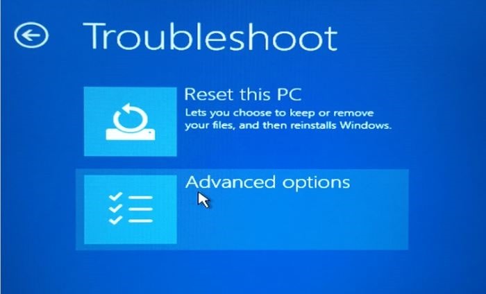 abrir opciones avanzadas de inicio en Windows 10 PC unbootable step4